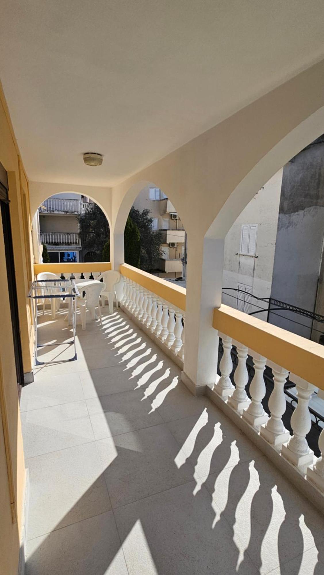 Apartmani Lime Petrovac na moru Exterior foto