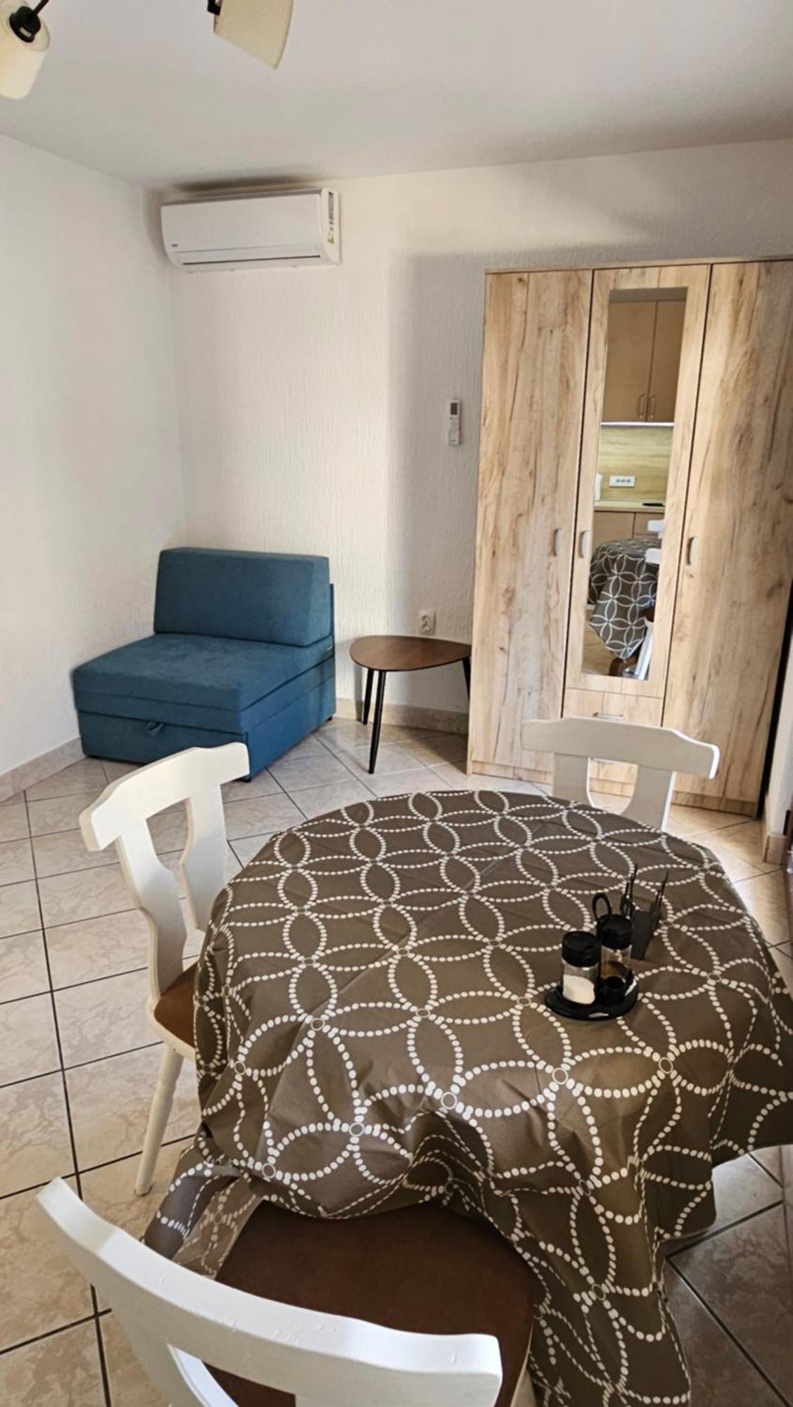 Apartmani Lime Petrovac na moru Exterior foto